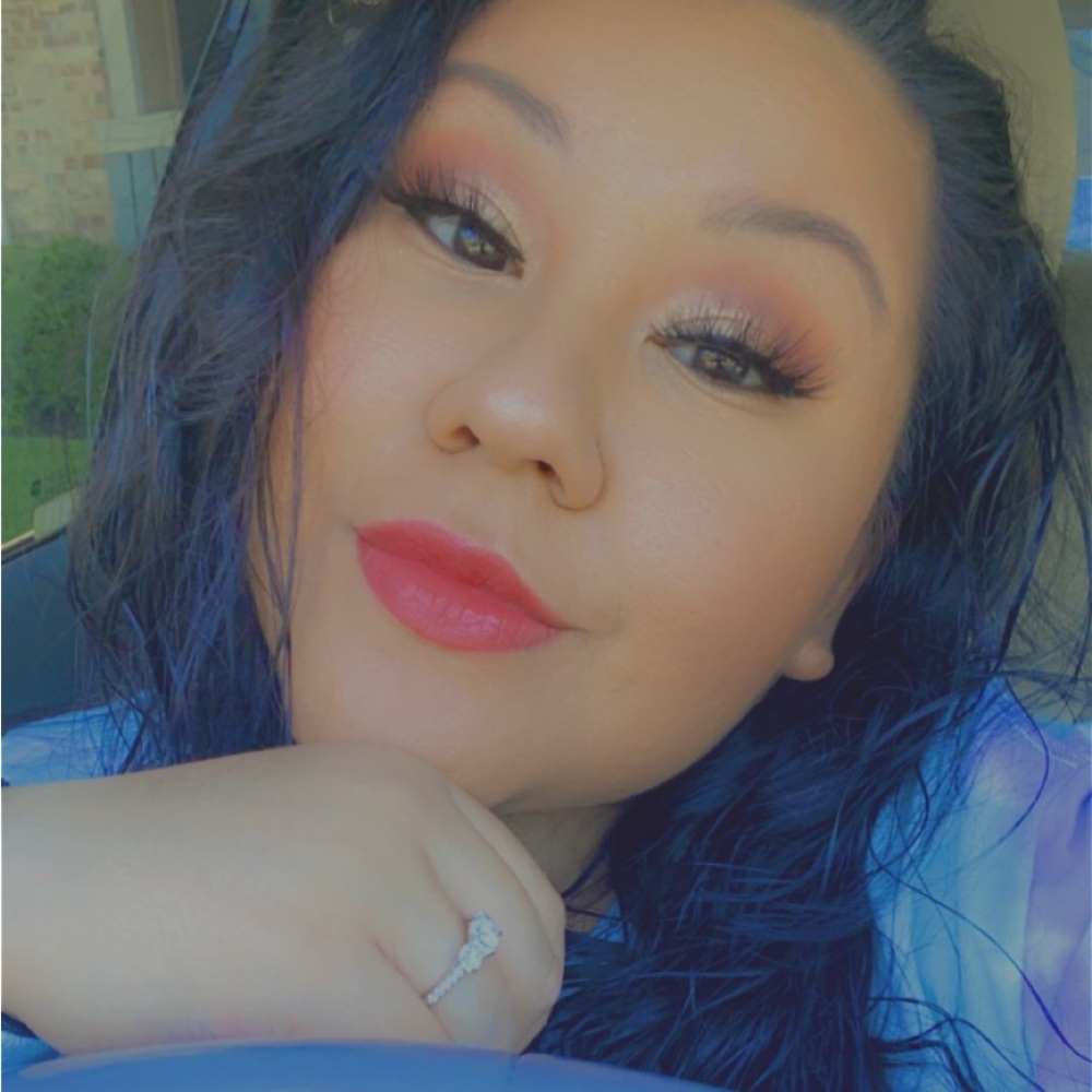 Meet your Posher, Kimberly